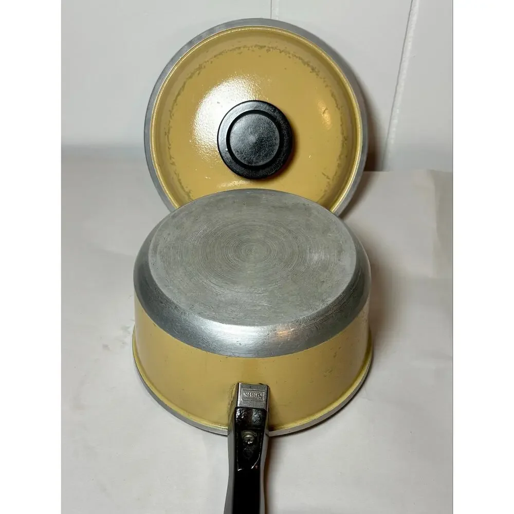 Vintage Aluminum Sears “Club” Harvest Gold 1.5 QT Sauce Pot w/ Lid USA
